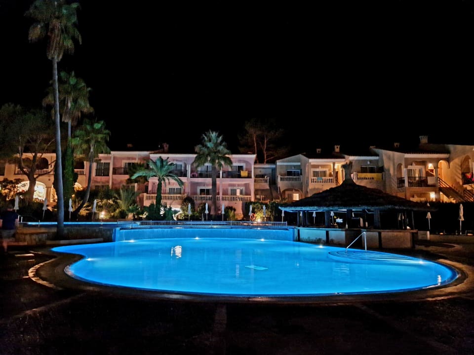 Pool R2 Lago Playa Park