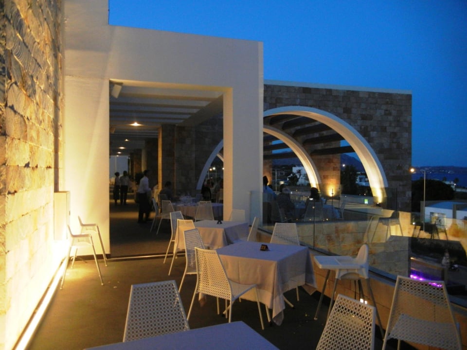 "Moonlight" Restaurant außen Princess Andriana Resort & Spa