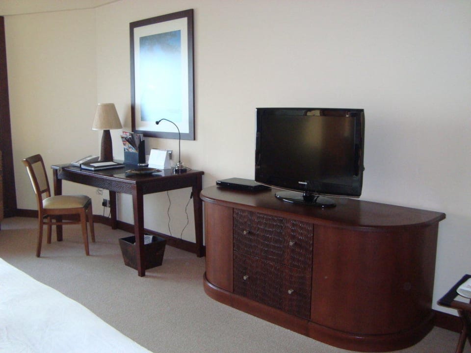 Zimmer - geräumig Hotel Danat Jebel Dhanna Resort