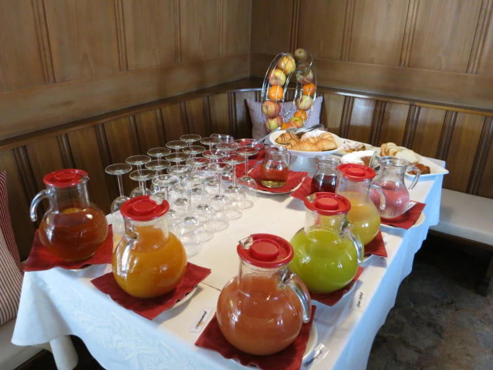 Frühstücksbüffet Schlosshof Charme Style Hotel Resort