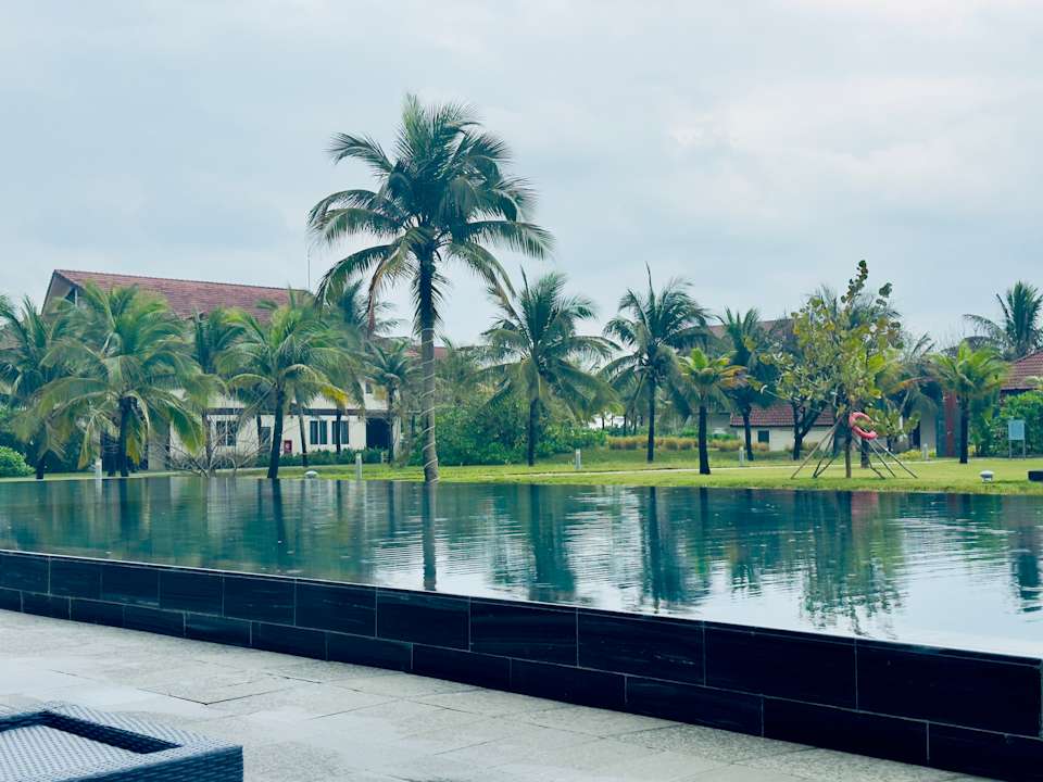 Pool ROBINSON NAM HOI AN