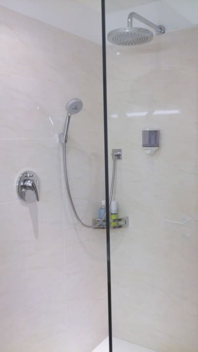 Dusche  Huber Hochland