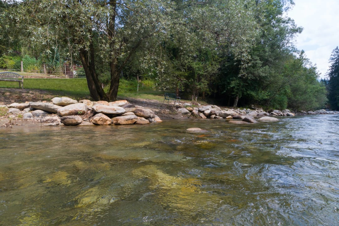 Sonstiges Smileys Fluss Chalet