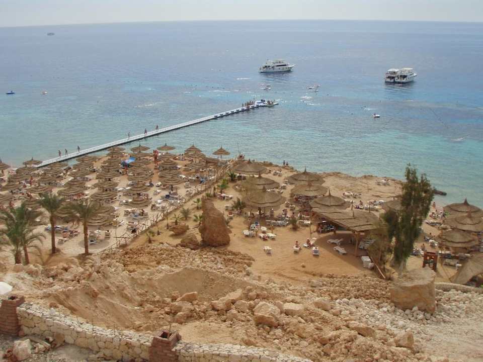 Widok na plaże i morze Hotel El Faraana Reef Resort