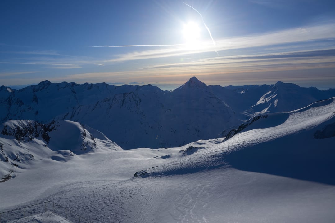 Ausblick Swiss Family Hotel Alphubel Saas-Fee