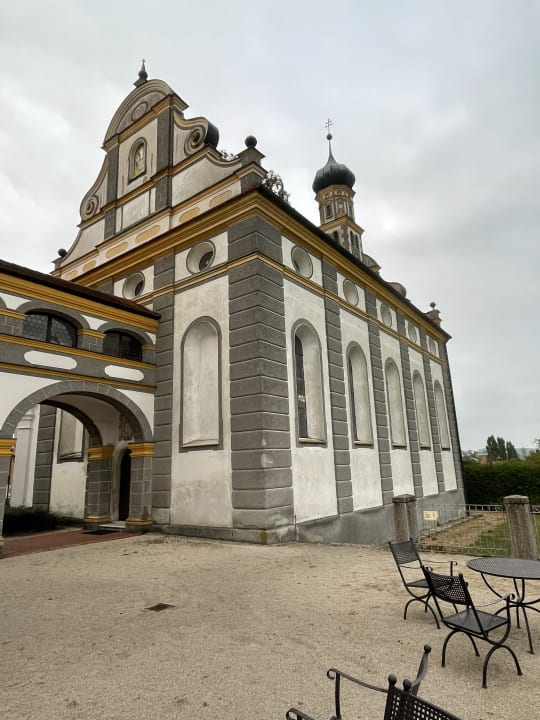 Außenansicht Hotel Schloss Leitheim