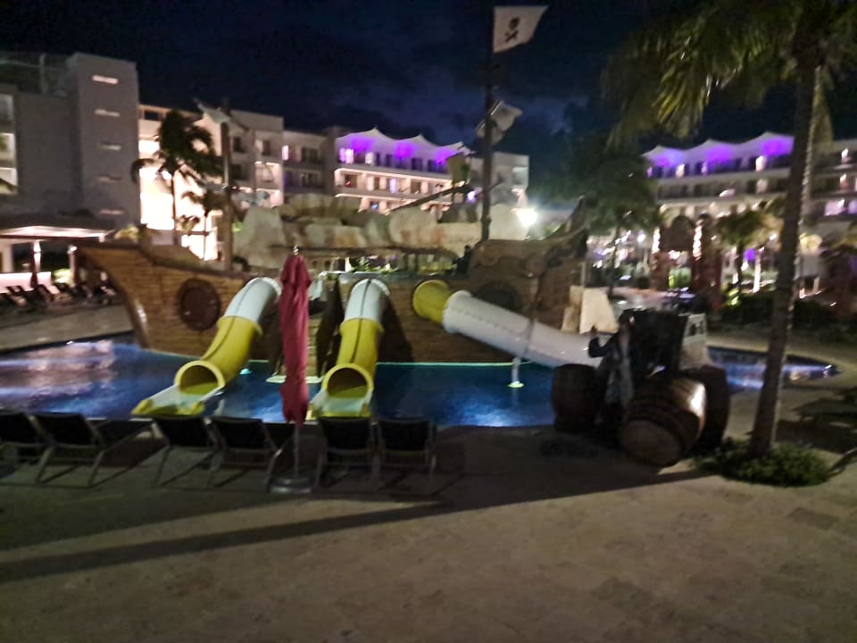 Pool Planet Hollywood Cancun Adult Scene by Royalton, An Autograph Collection All-Inclusive Resort - Adults Only
