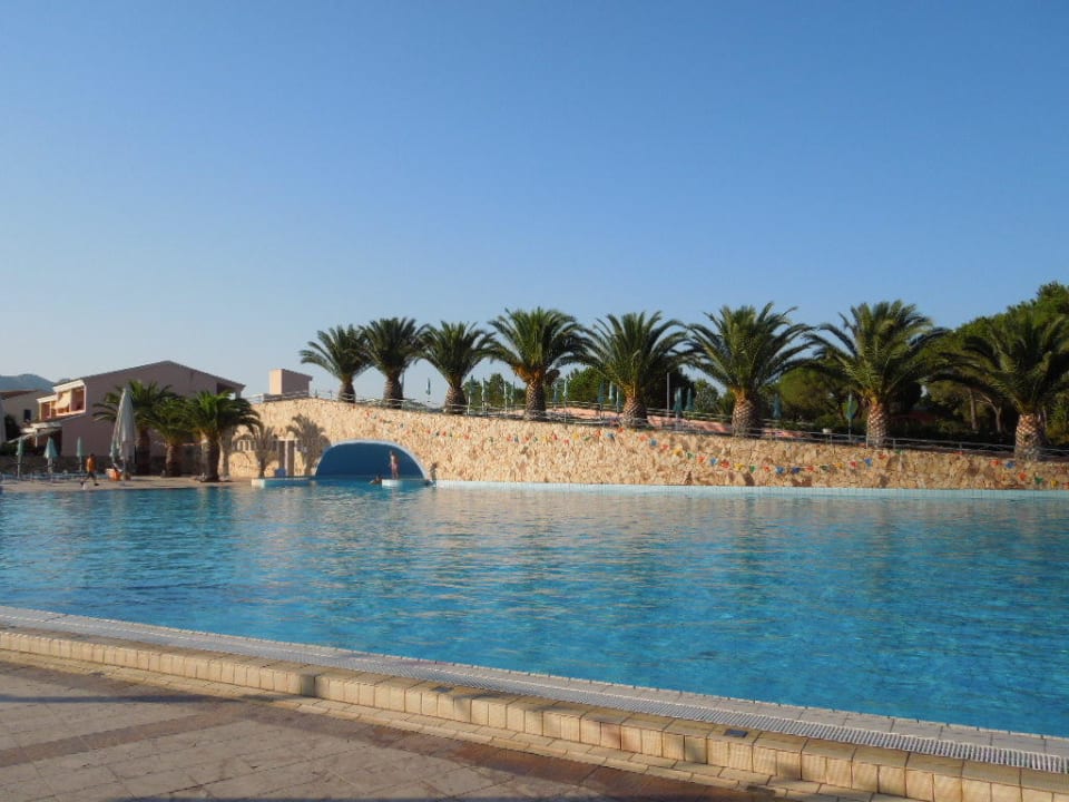 Angeblich 70 m in der Länge Tirreno Resort