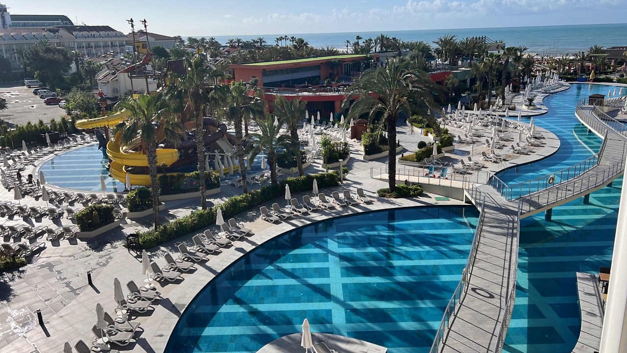 Pool Kirman Belazur Resort & Spa