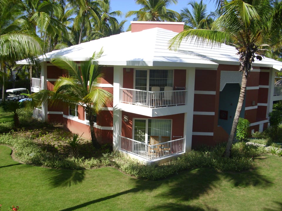 Unser Nachbarhaus von unserem Balkon aus Hotel Grand Palladium Palace Resort, Spa & Casino