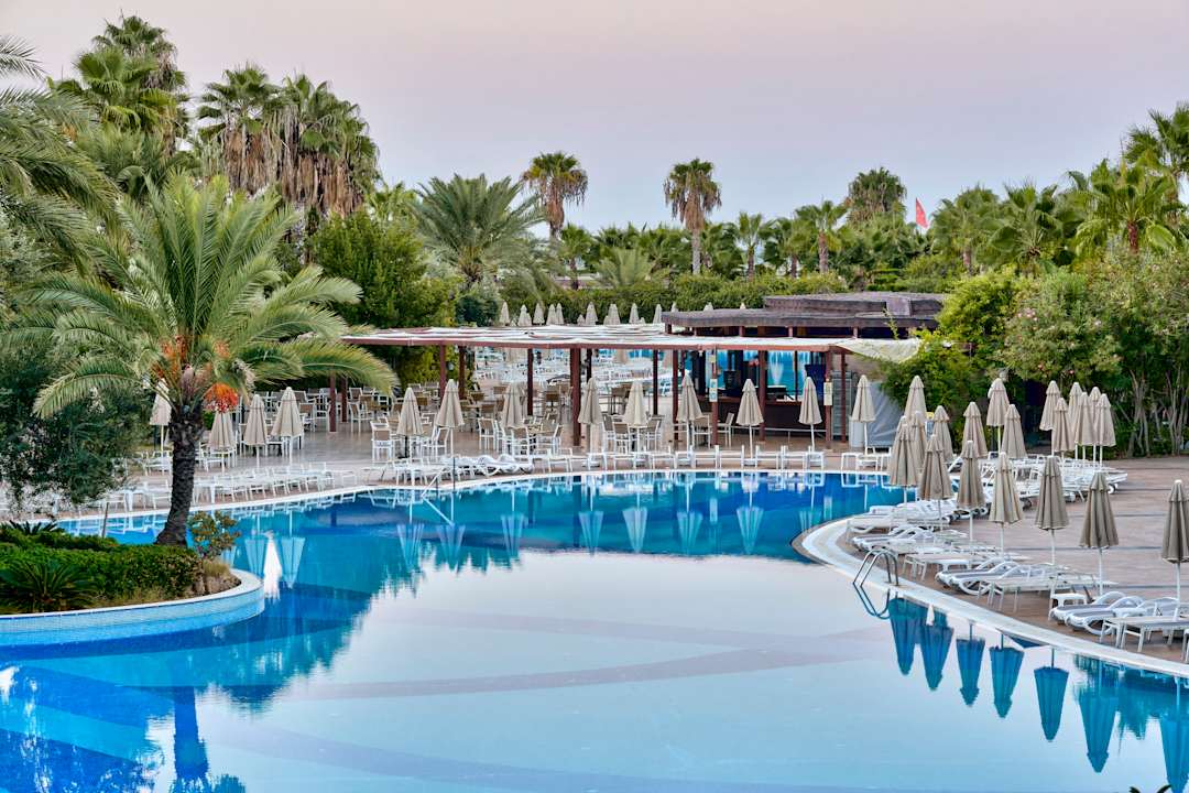 Pool Seaden Sea World Resort & Spa