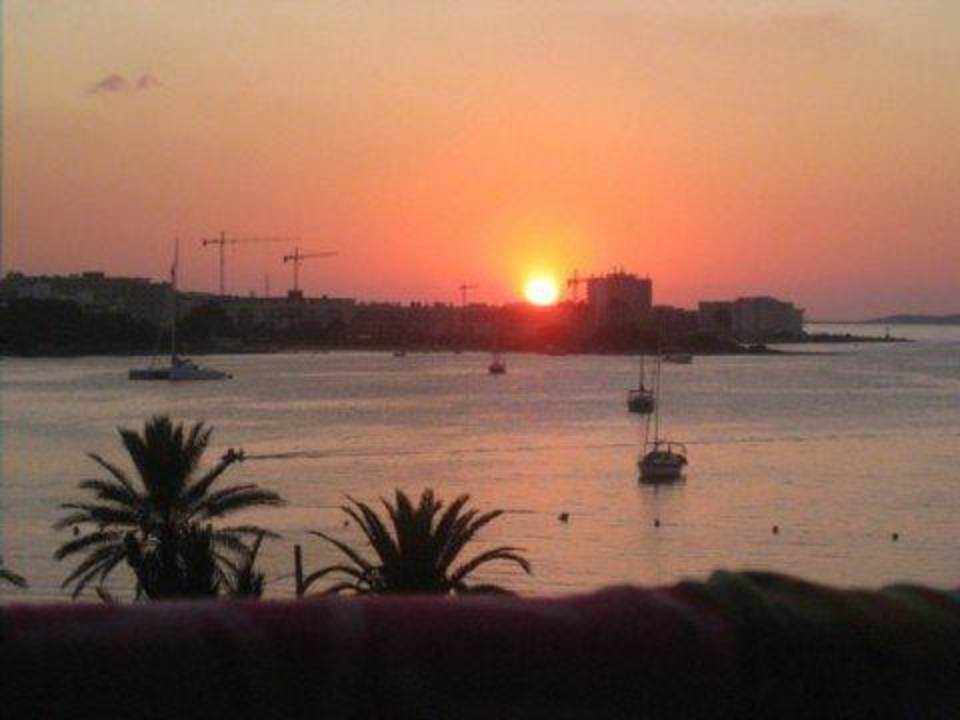 Sonnenuntergang (Balkonblick) Hotel Osiris