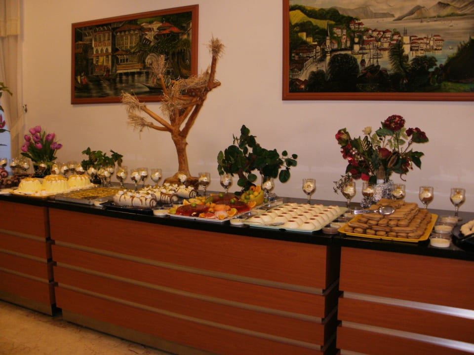 Süsse Ecke. Hotel Grand Efe