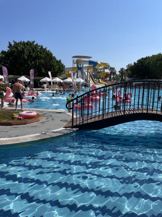 Pool Mira Meridia Beach Hotel