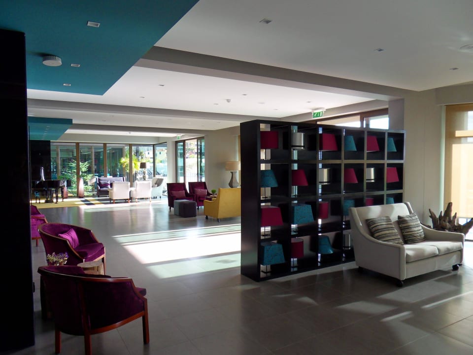 Hall Enotel Magnólia