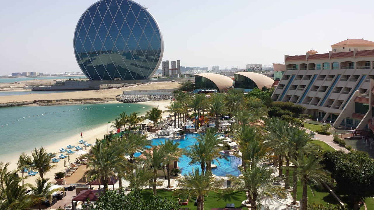 Hotel und Pool Al Raha Beach Resort & Spa