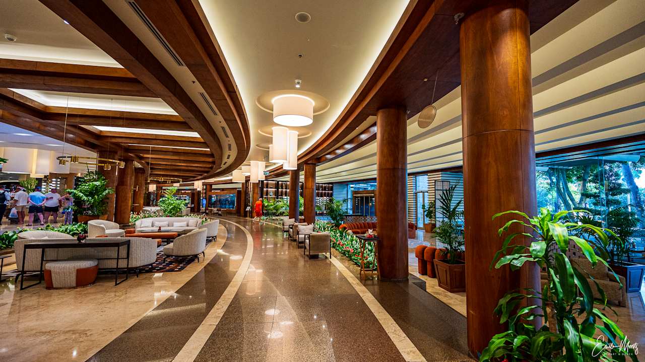 Lobby Gloria Serenity Resort