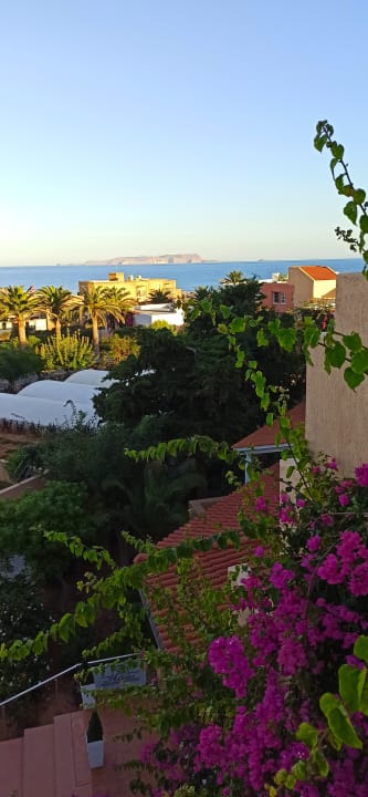 Gartenanlage Anissa Beach & Village