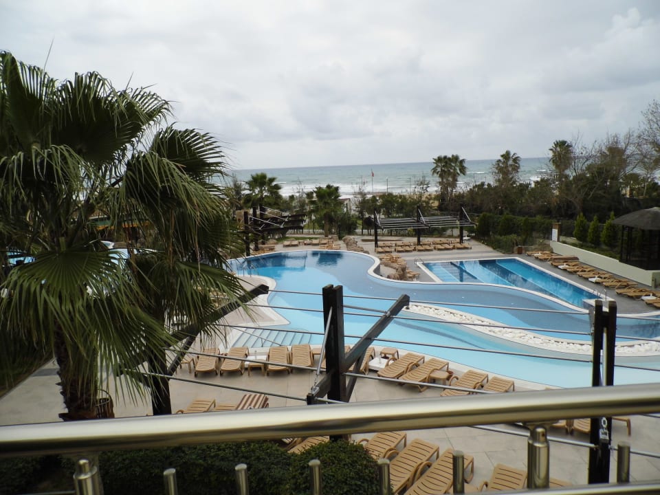Schlechter Meerblick von der Bar Adalya Resort & Spa - Adults Only
