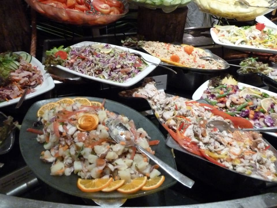 Büffet Mauricia Beachcomber Resort & Spa