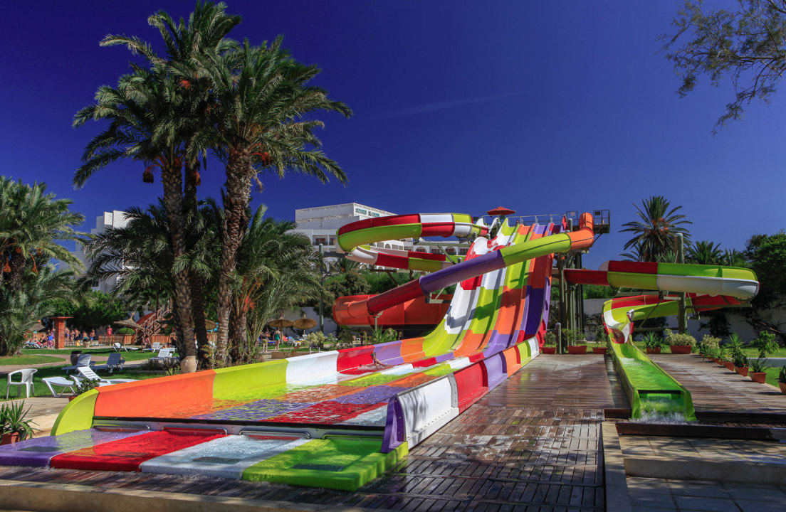 Slides 2 Sahara Beach Aquapark & Resort