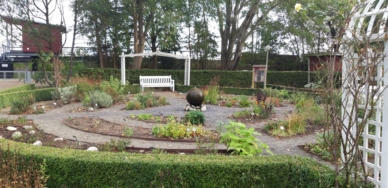 Gartenanlage Seehotel Großherzog von Mecklenburg