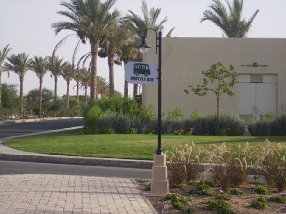 Shuttle Bus vom Stella Beach zum Stella Gardens  Stella Beach Resort & Spa Makadi Bay