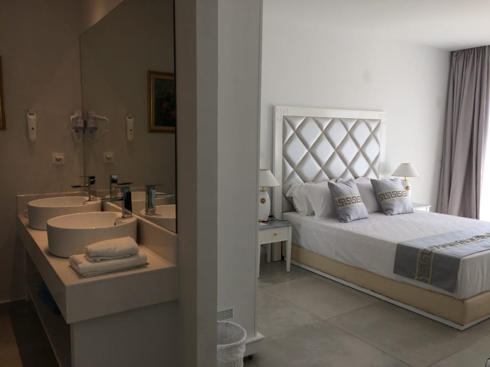 Zimmer Sandy Villas Resort