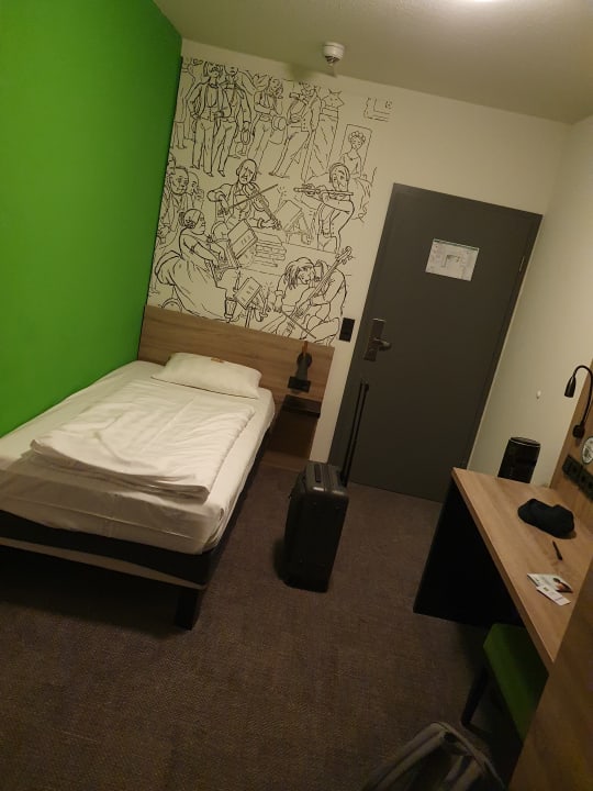 Zimmer ibis Styles Halle
