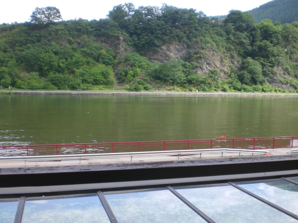 Blick aus einem Gästezimmer Hotel Zum Fährturm