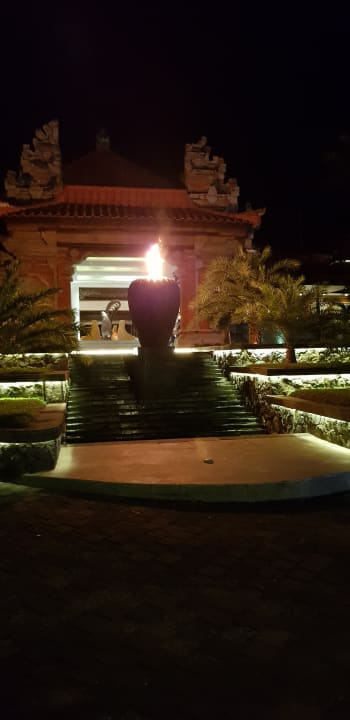 Lobby Holiday Inn Resort Baruna Bali