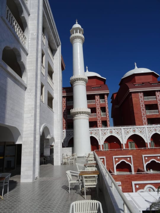 Auf der 1. Empore Royal Taj Mahal Hotel