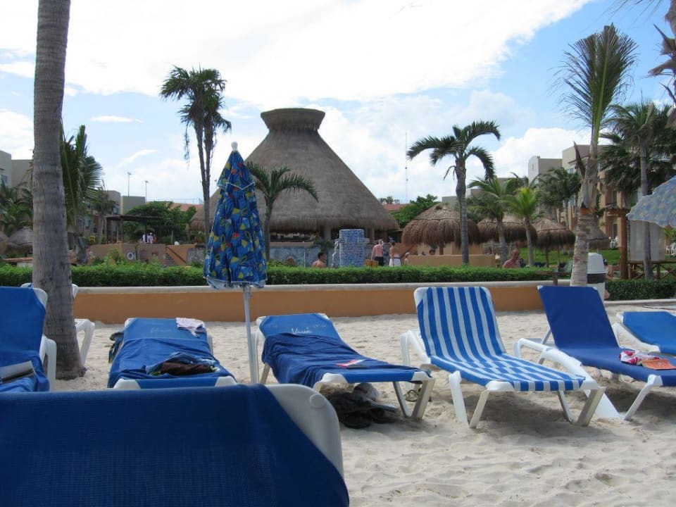 Blick zur Poolbar Viva Azteca by Wyndham - All Inclusive Resort