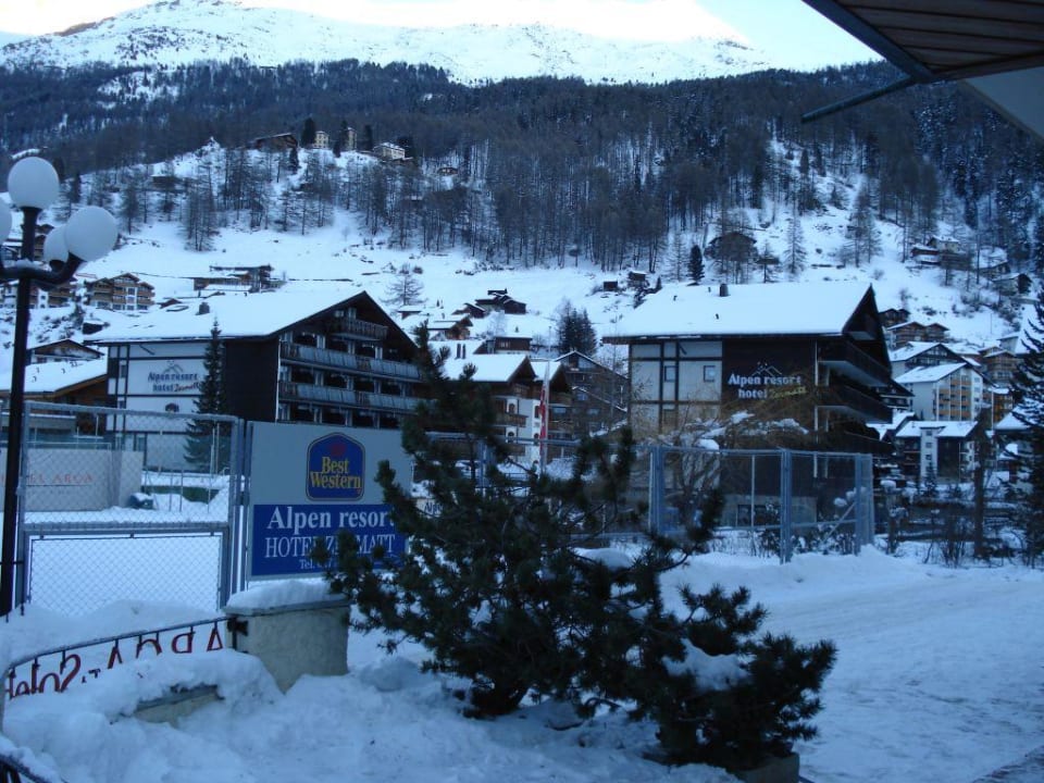 Aussenansicht Alpen Resort Hotel