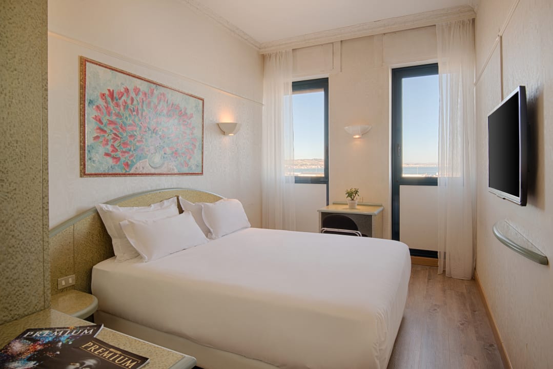 Zimmer NH Ancona