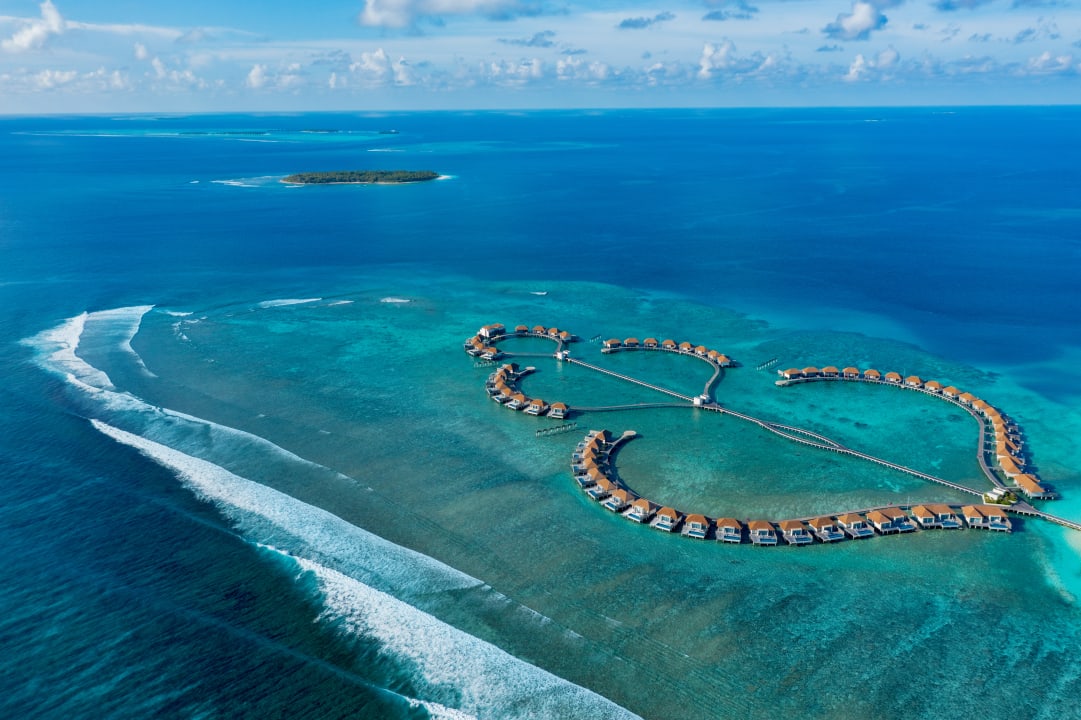 Außenansicht Radisson Blu Resort Maldives