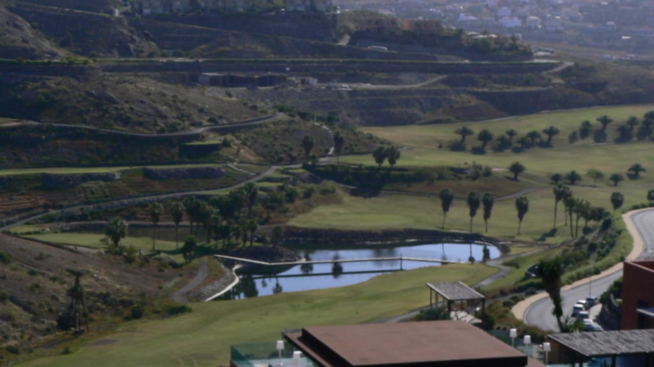 Golfplatzansicht von oben Salobre Hotel Resort & Serenity