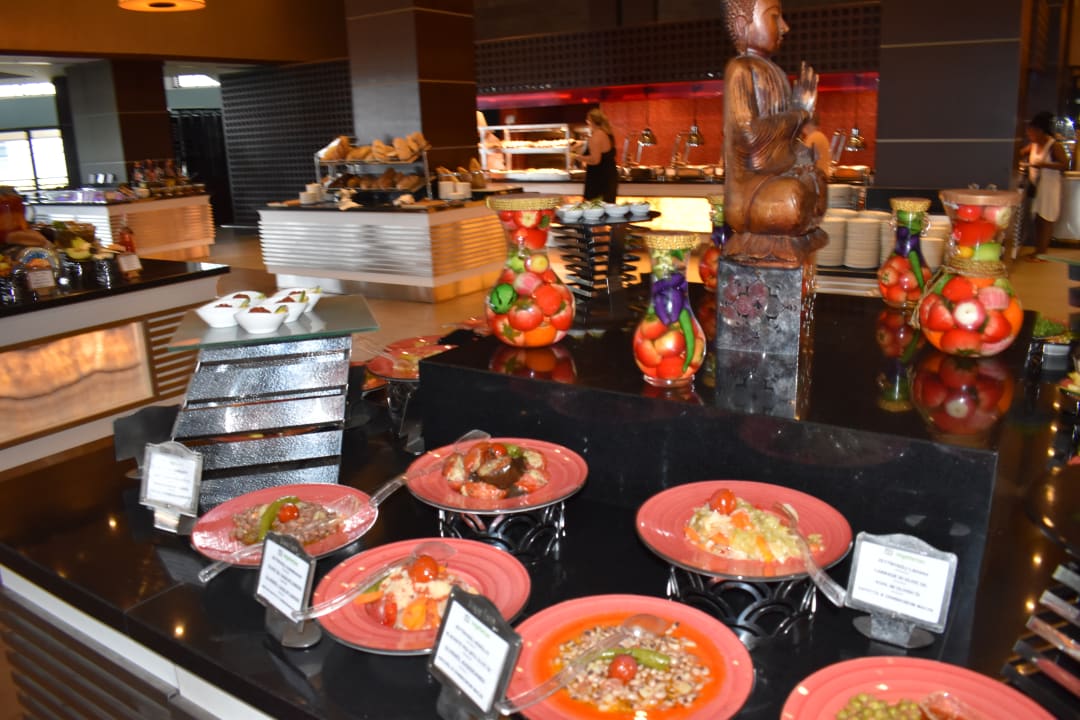 Gastro Limak Lara Deluxe Hotel & Resort