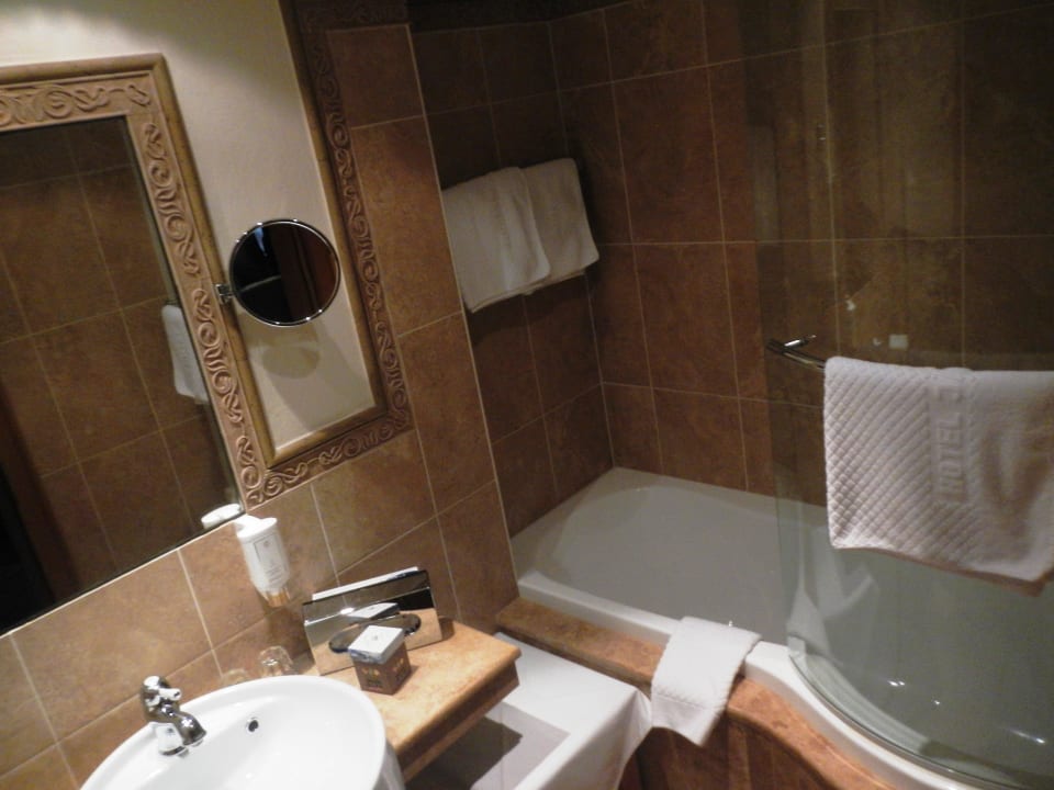 Kl. Bad mit Bad/Duschekombi Ski- und Wanderhotel Jägeralpe