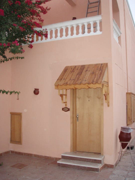 Eingang zum Zimmer Beach Albatros Resort