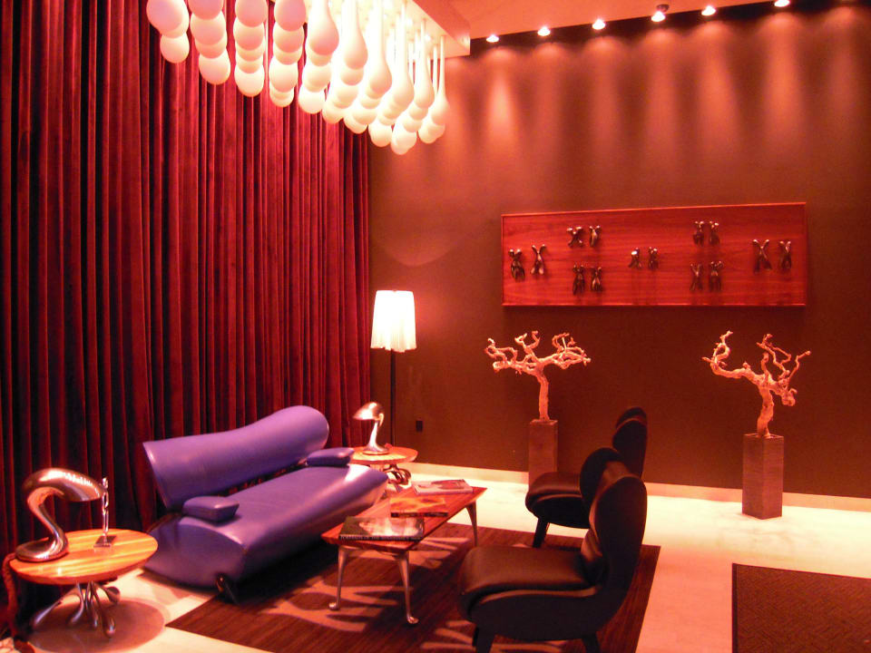 Lobby Renaissance Hotel New York Times Square