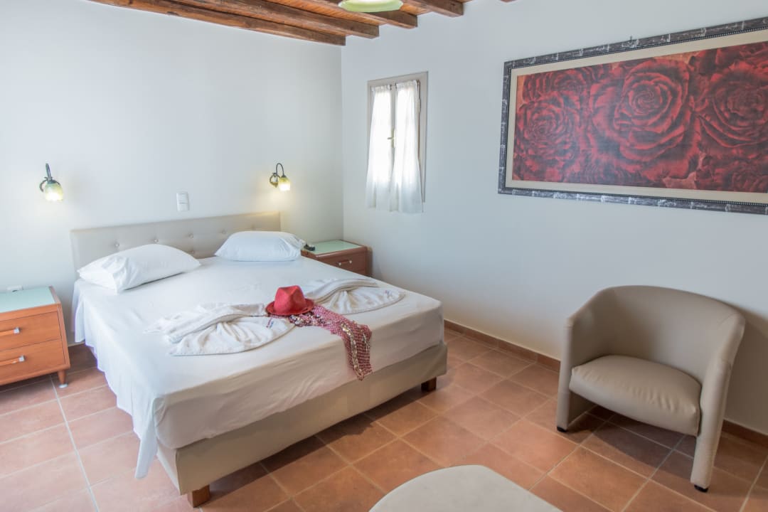 Zimmer Naxos Magic Village