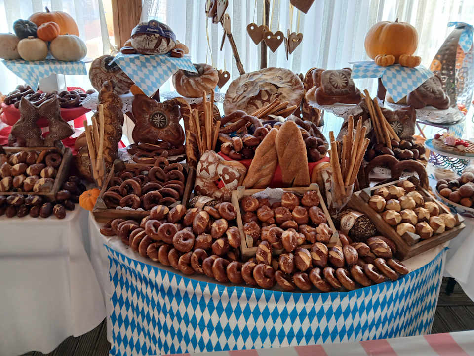 Strand Side Royal Palace Hotel & Spa