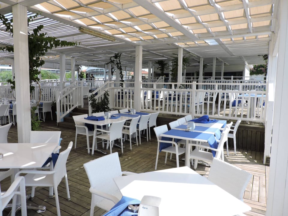 Strandbar Can Garden Resort