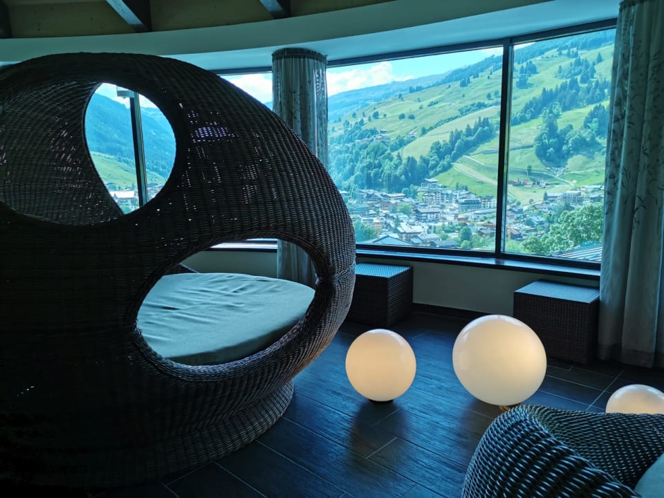 Pool Ellmauhof - das Generationenresort