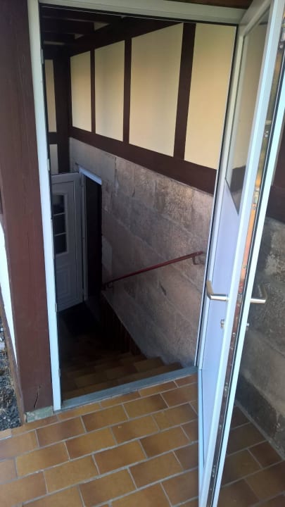 Kellereingang Haus Katzwinkel