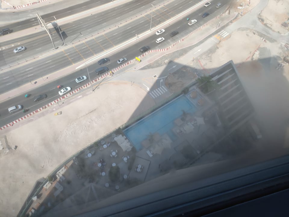 Pool Hotel Indigo Dubai Downtown by IHG