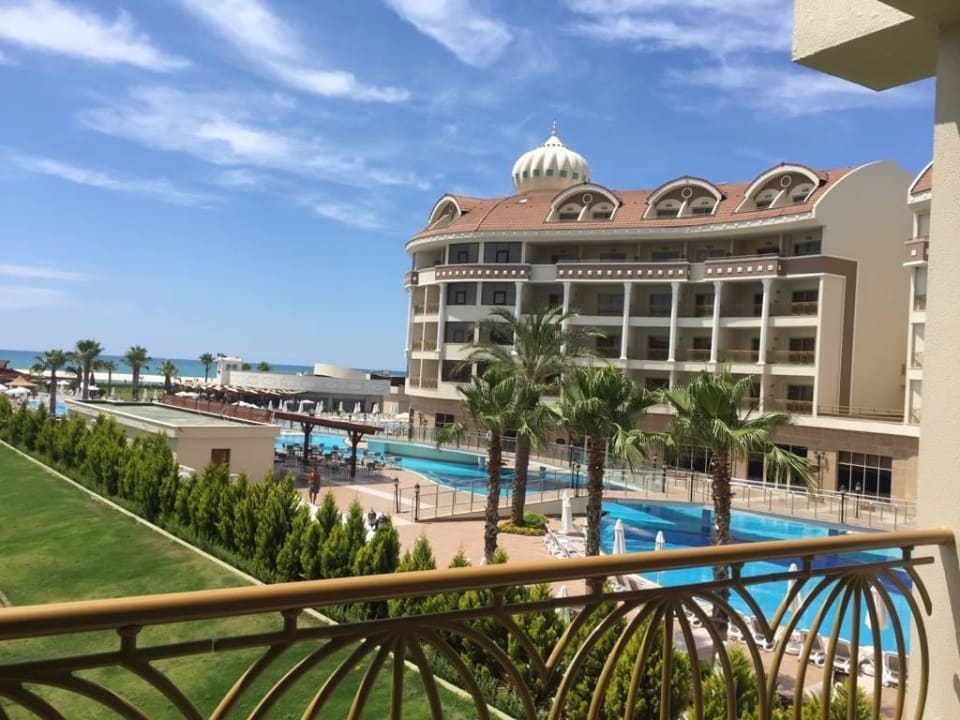 Ausblick vom Balkon  Kirman Belazur Resort & Spa