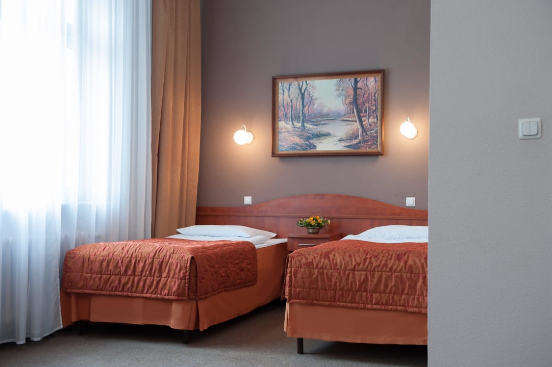 Twin Hotel Polonia