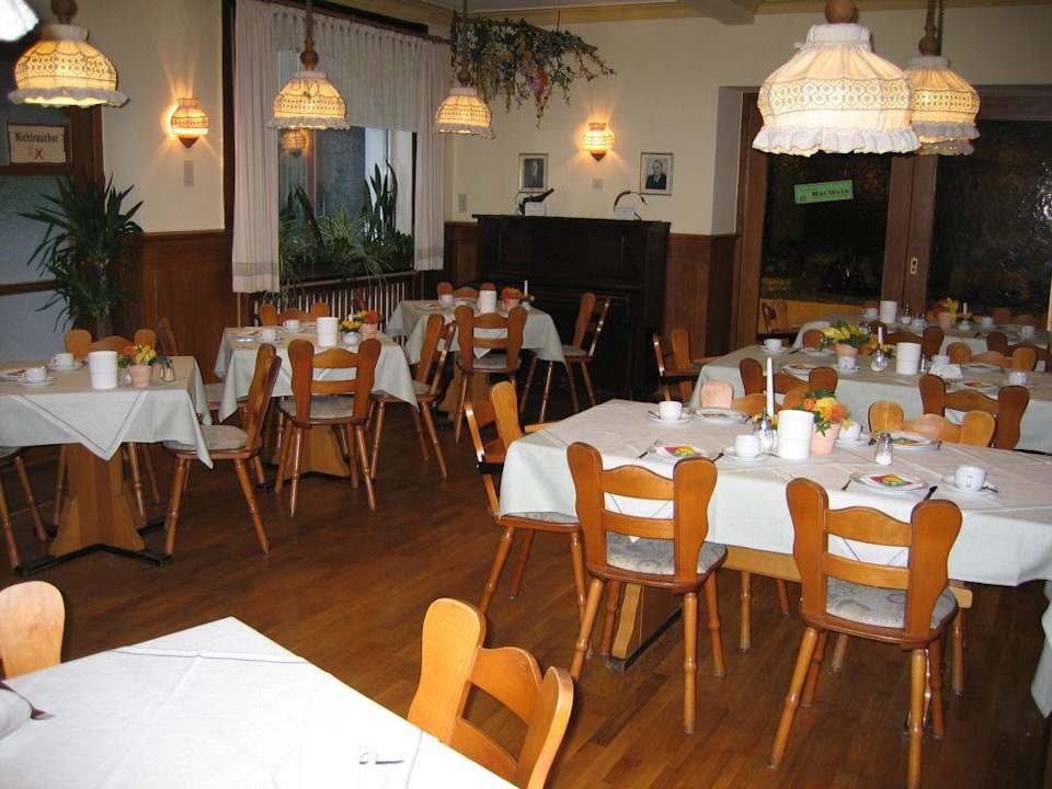 Frühstücksraum Hotel Gasthof Kampfer